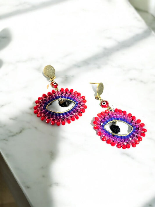 Aretes ojos