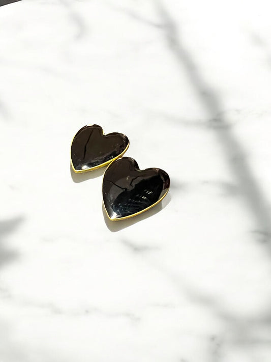 Aretes corazón negro