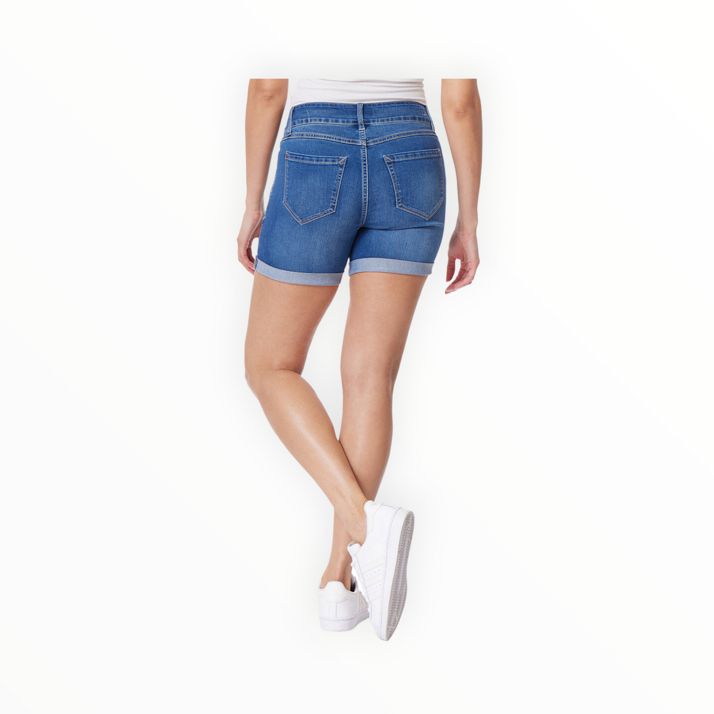 Short dama Kensie