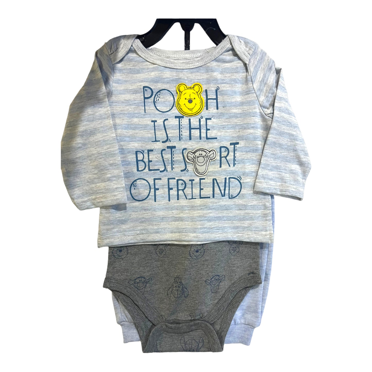 Set de 4 piezas de Pañalero, playera, pant y chamarra niño Pooh