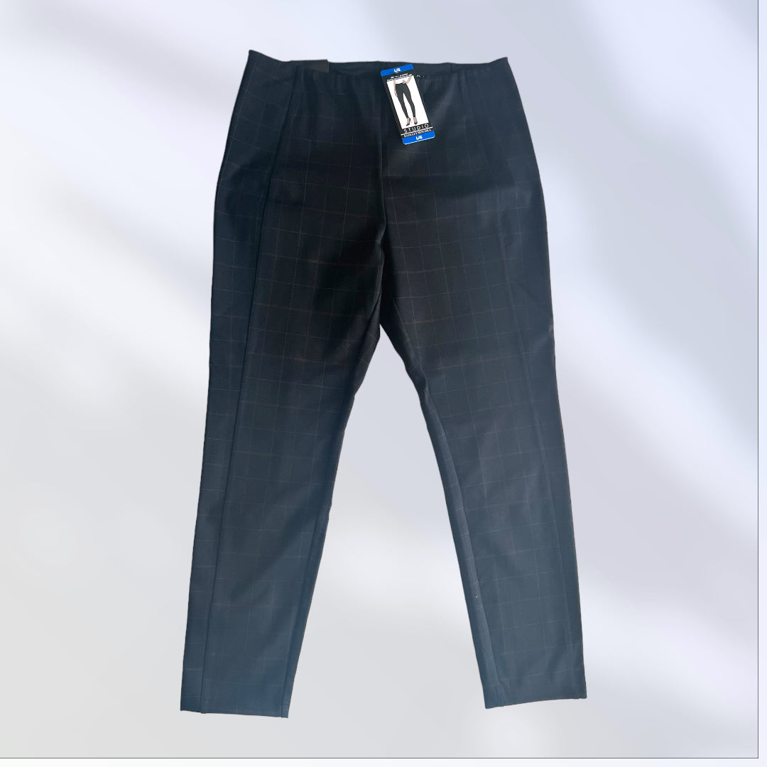 Pantalón para dama Studio Badgley
