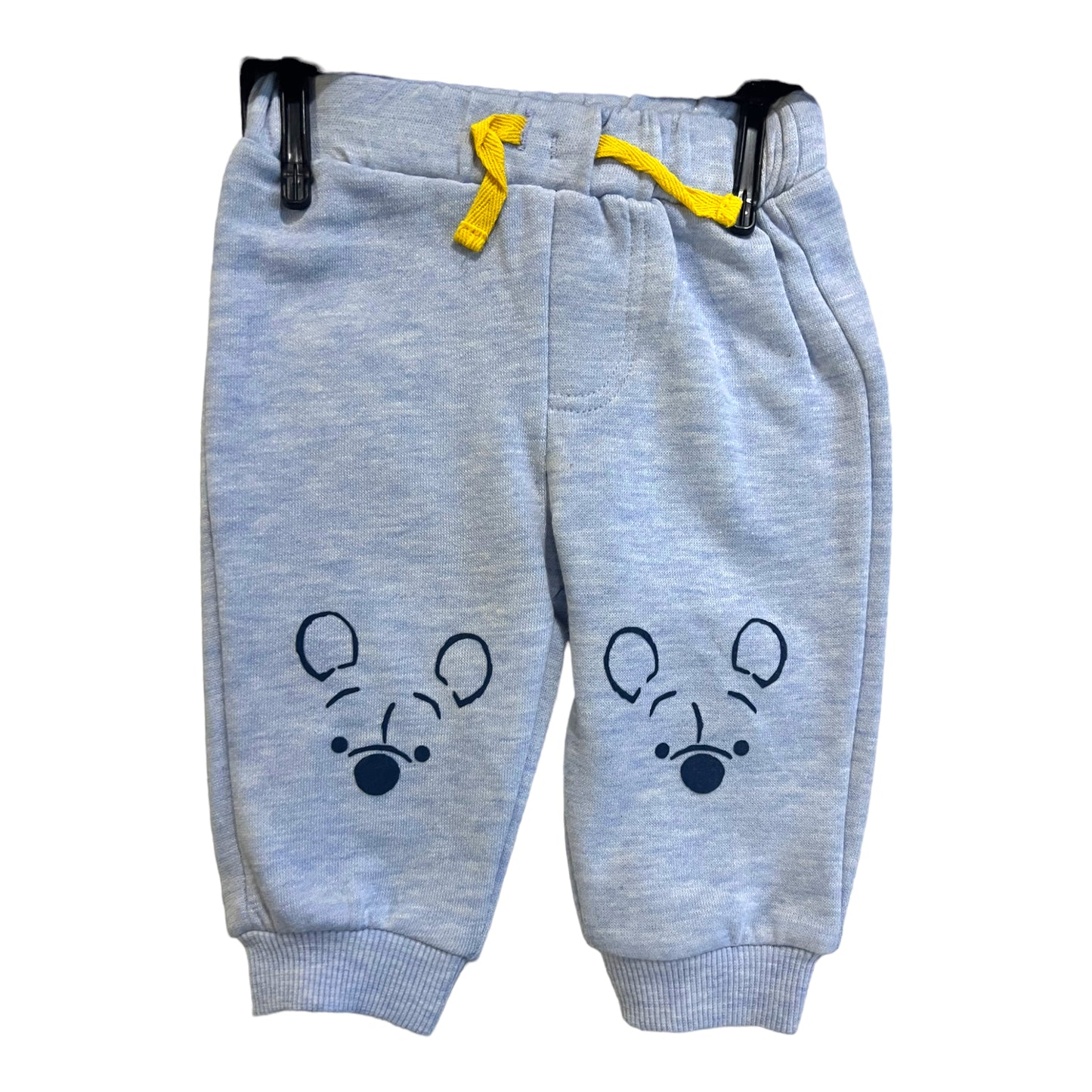 Set de 4 piezas de Pañalero, playera, pant y chamarra niño Pooh