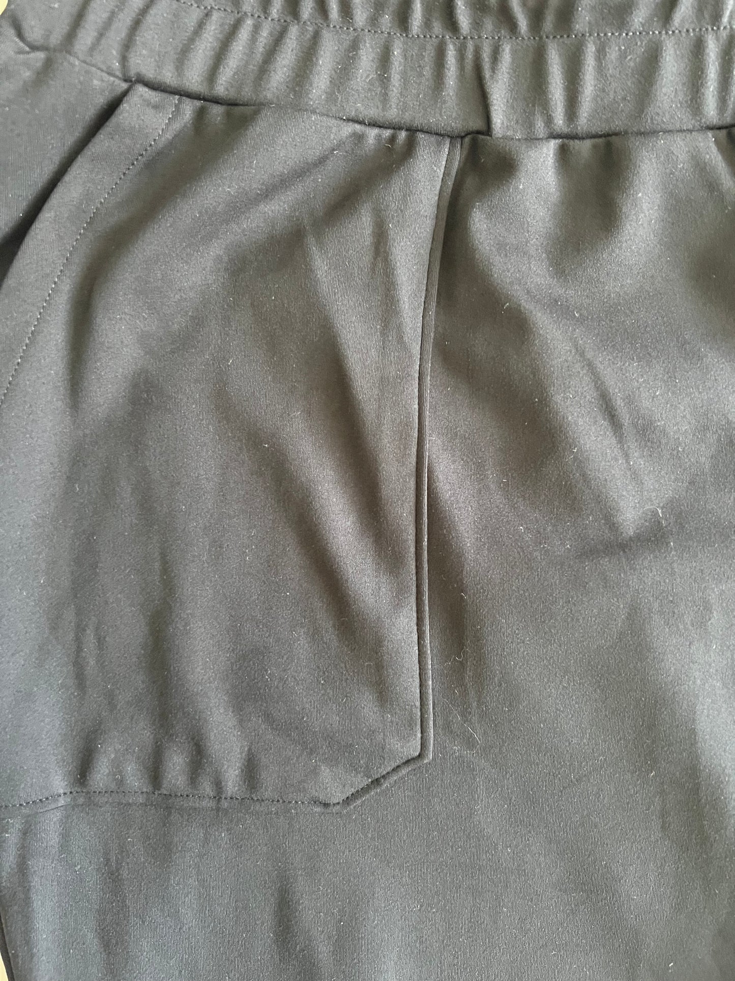 Pantalón tipo Jogger deportivo para dama Mondetta