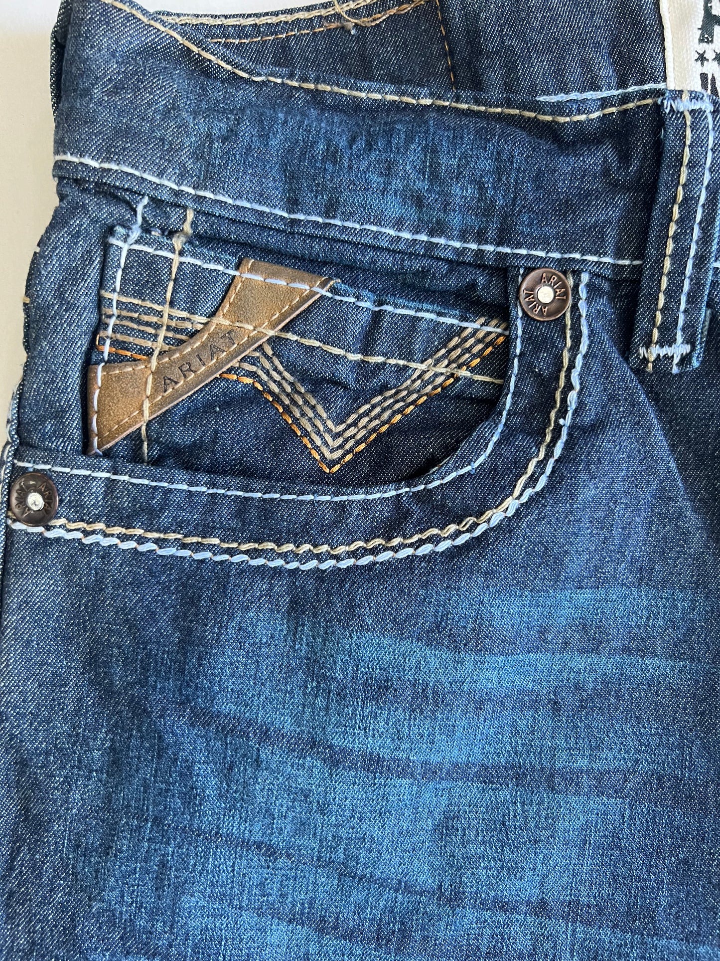 Pantalón de Mezclilla Hombre M4