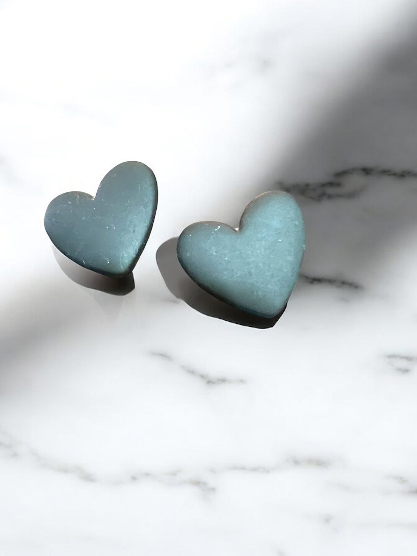 Aretes corazón rojo