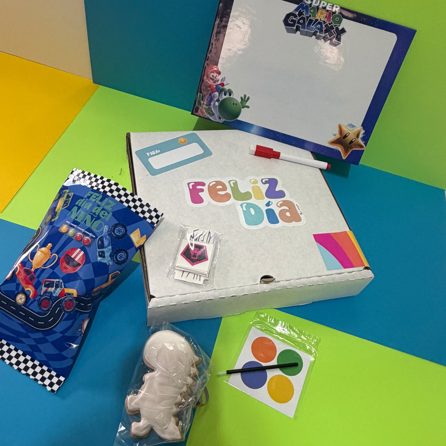 Caja con kit completo del dia del niño