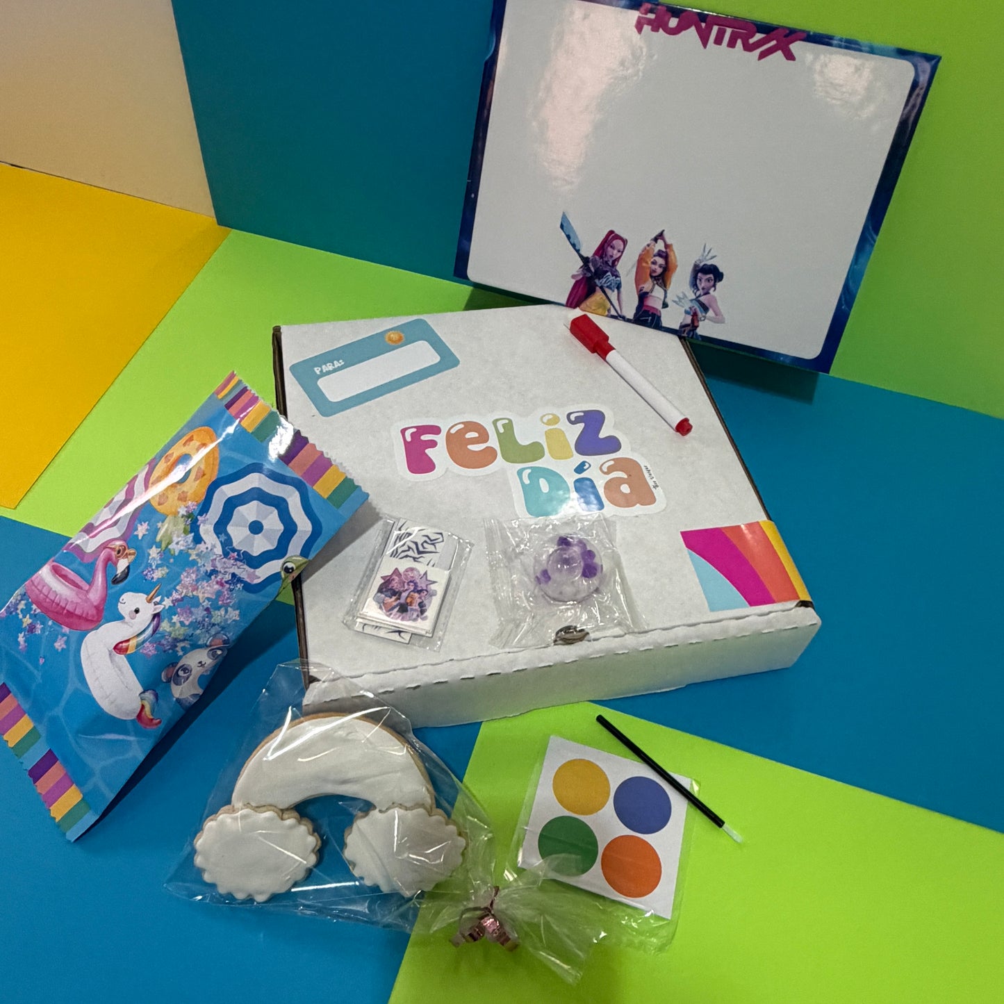 Caja con kit completo del dia del niño
