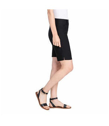 Short para  Dama Hilary Radley