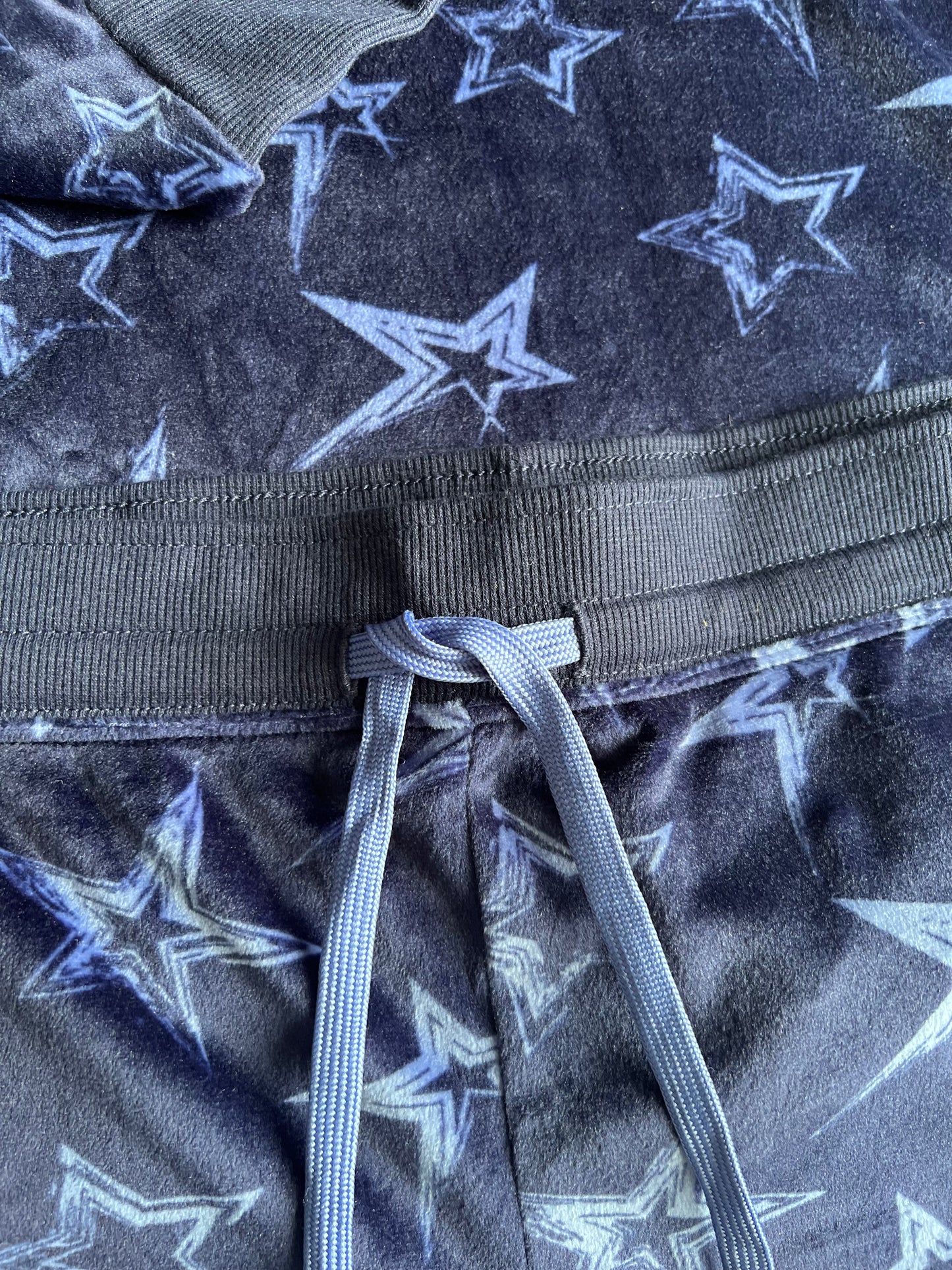 Pijama para mujer pantalon y blusa manga larga  black bow diseño estrellas